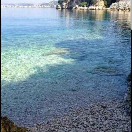 Deluxe Beach شقة *